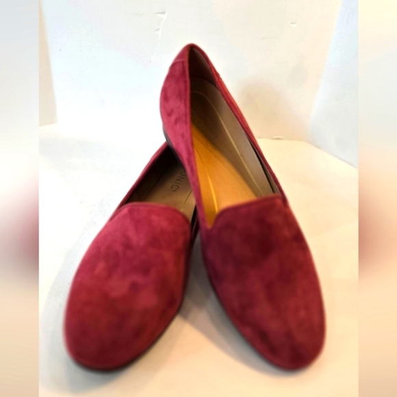 Vionic Shoes - NWOT ! Vionic Burgundy Suede Leather Loafers Flats